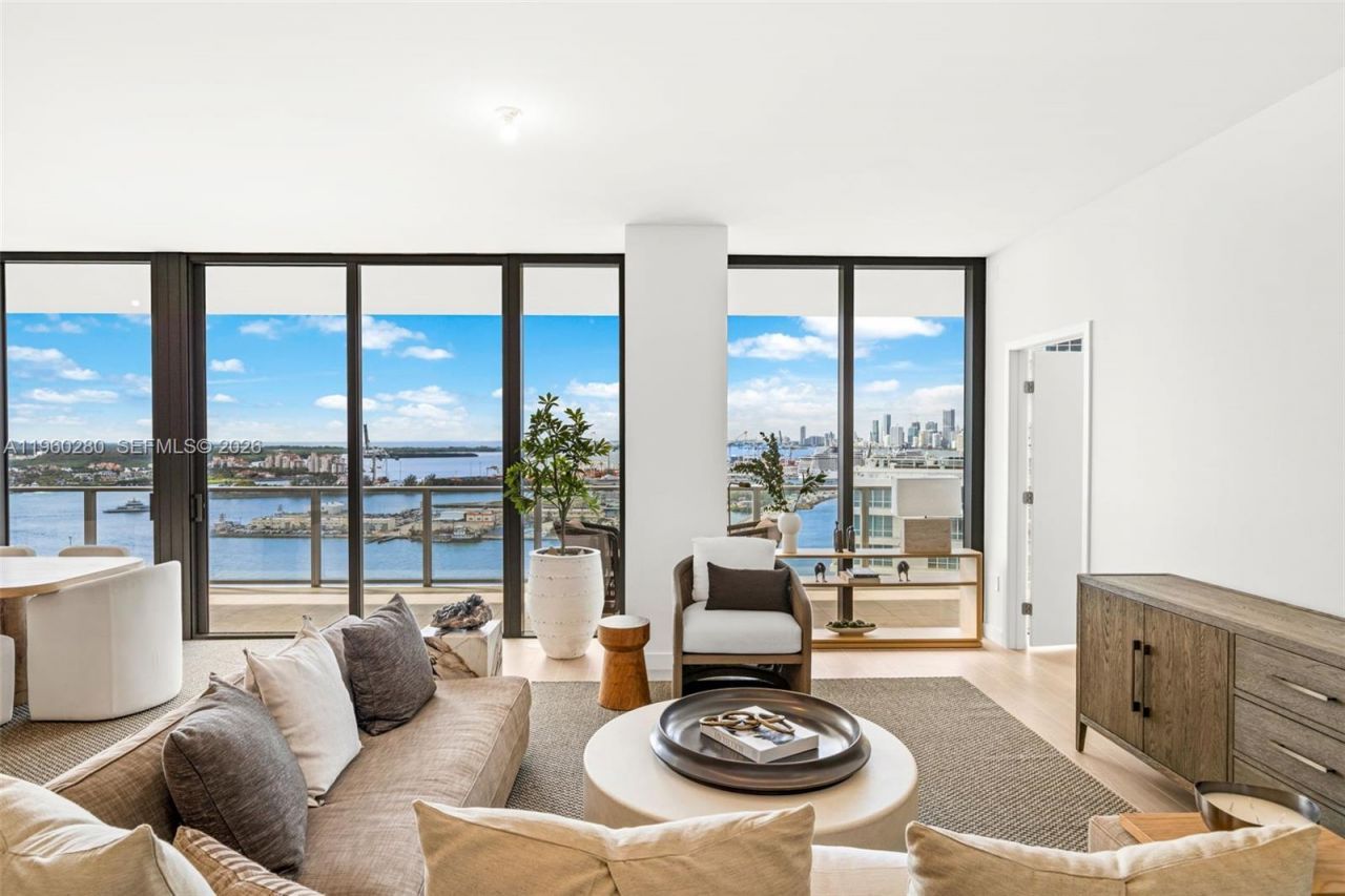 500 Alton , Unit 2203, Miami Beach, FL 33139 Photo