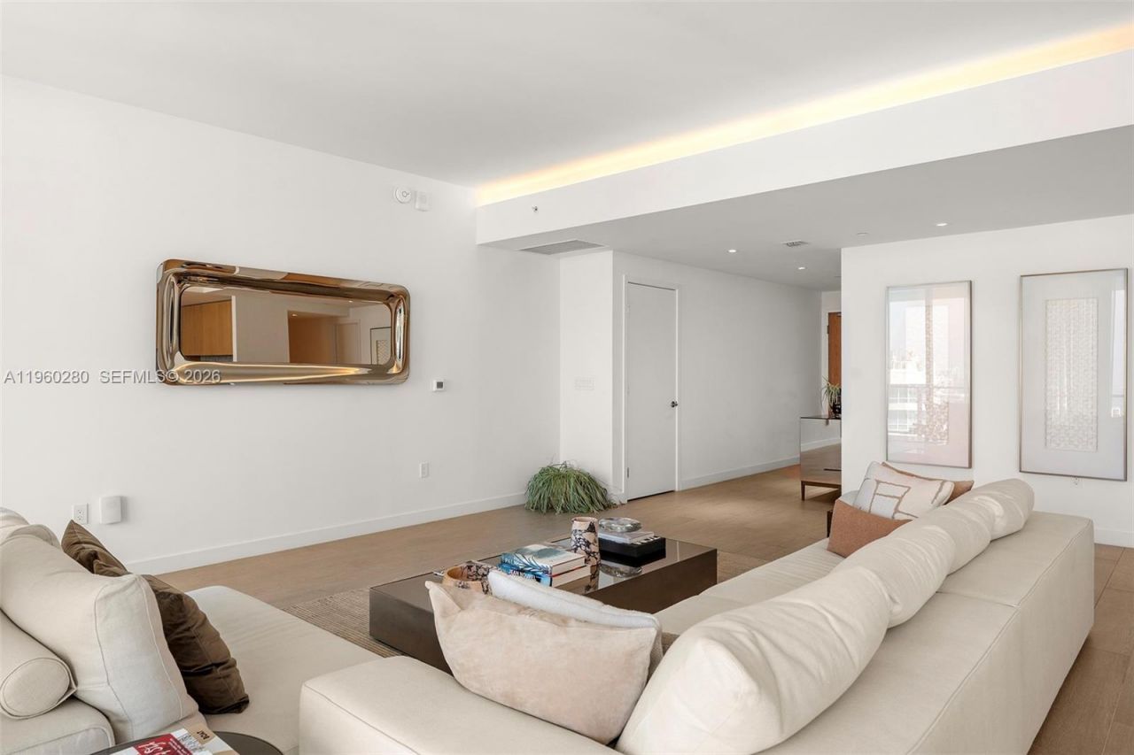 500 Alton, Unit 2203, Miami Beach, FL 33139 Photo