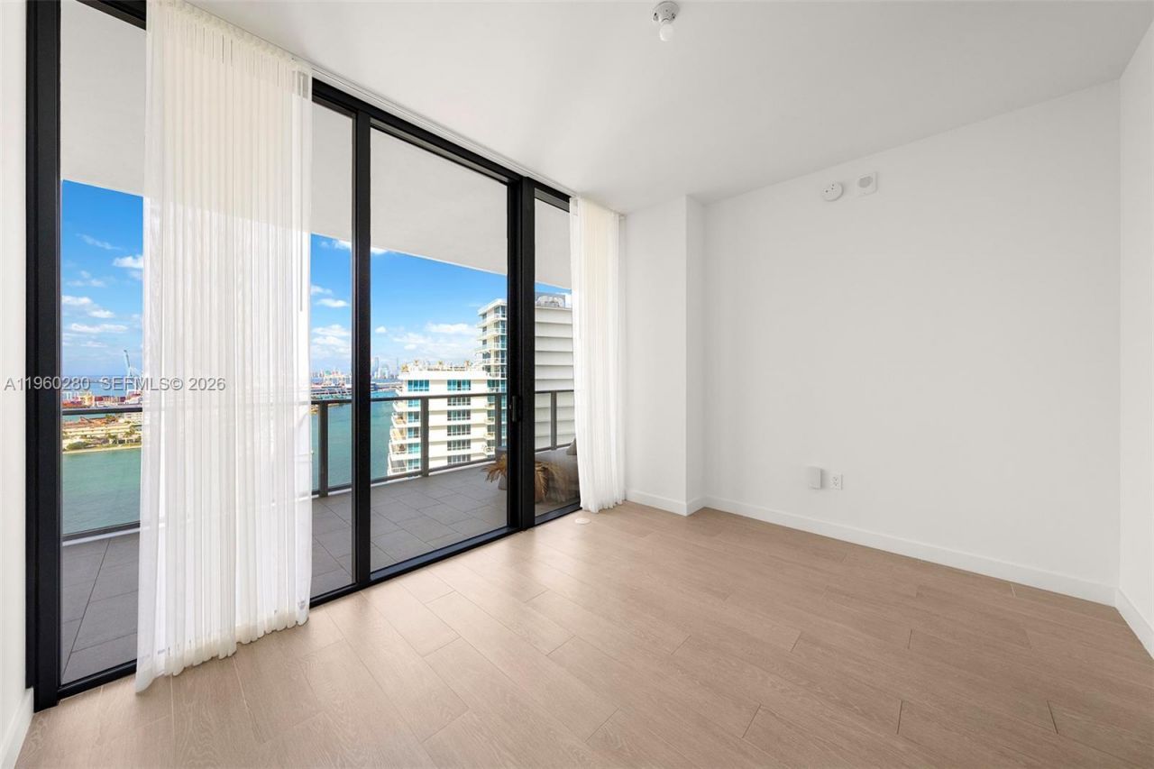 500 Alton, Unit 2203, Miami Beach, FL 33139 Photo