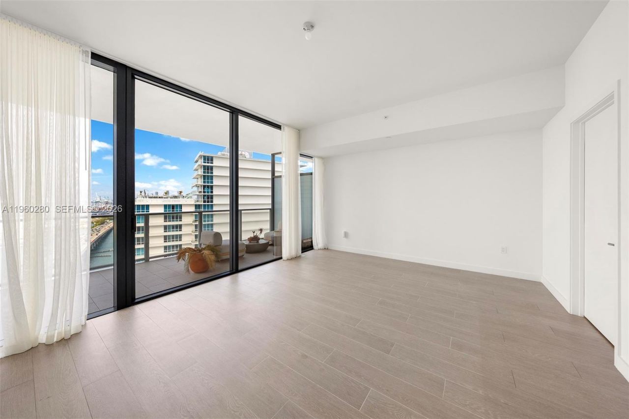 500 Alton, Unit 2203, Miami Beach, FL 33139 Photo
