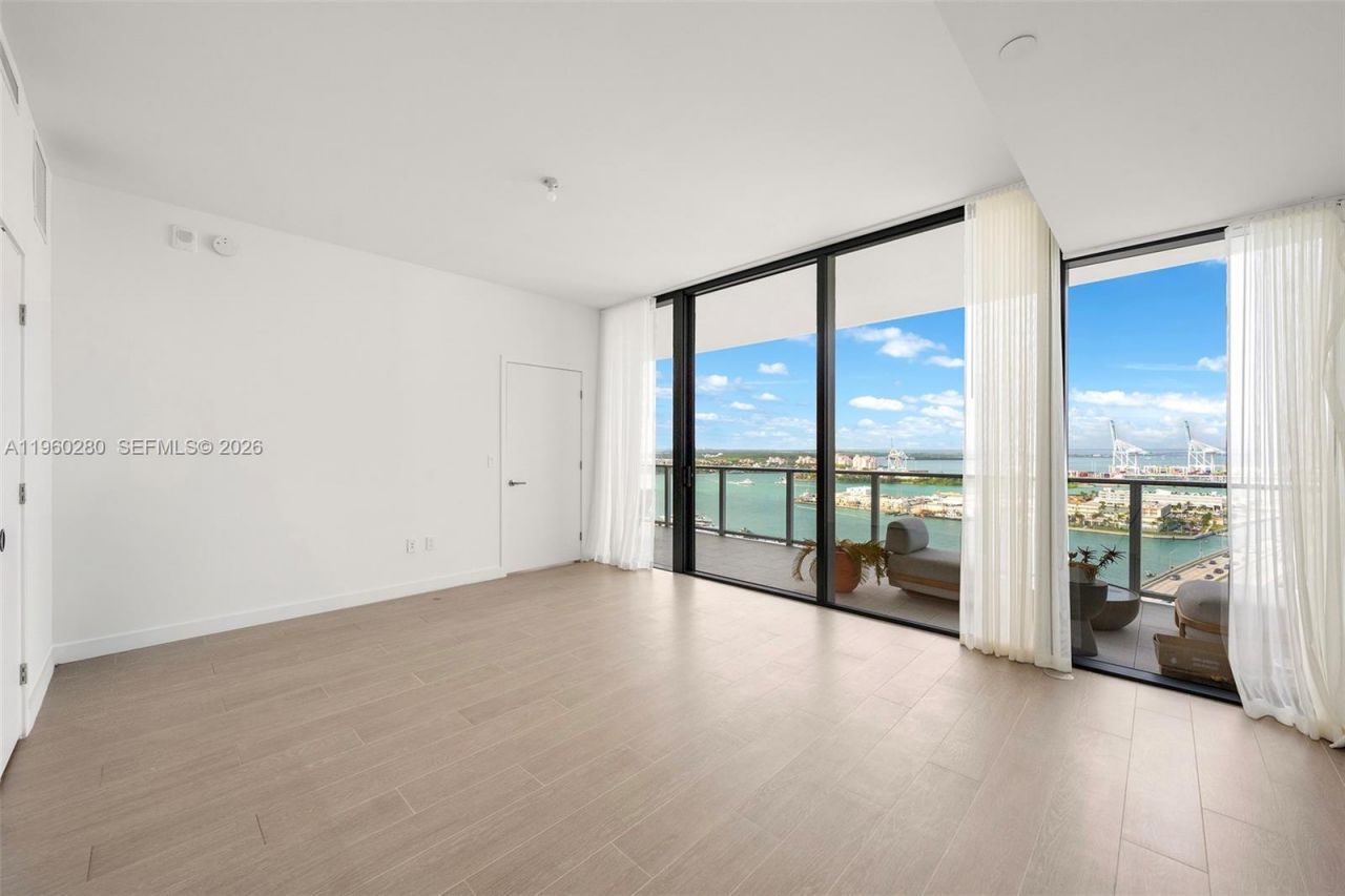 500 Alton, Unit 2203, Miami Beach, FL 33139 Photo