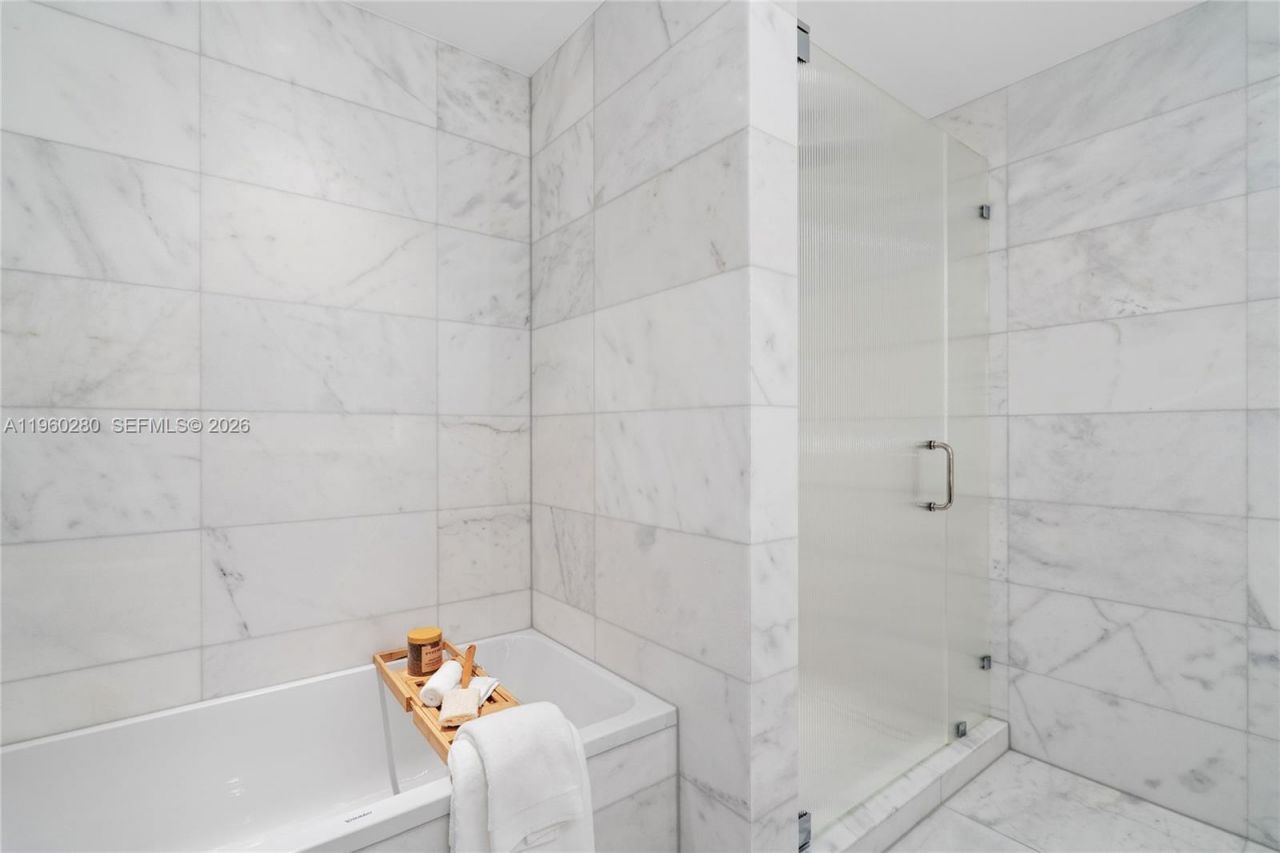 500 Alton, Unit 2203, Miami Beach, FL 33139 Photo