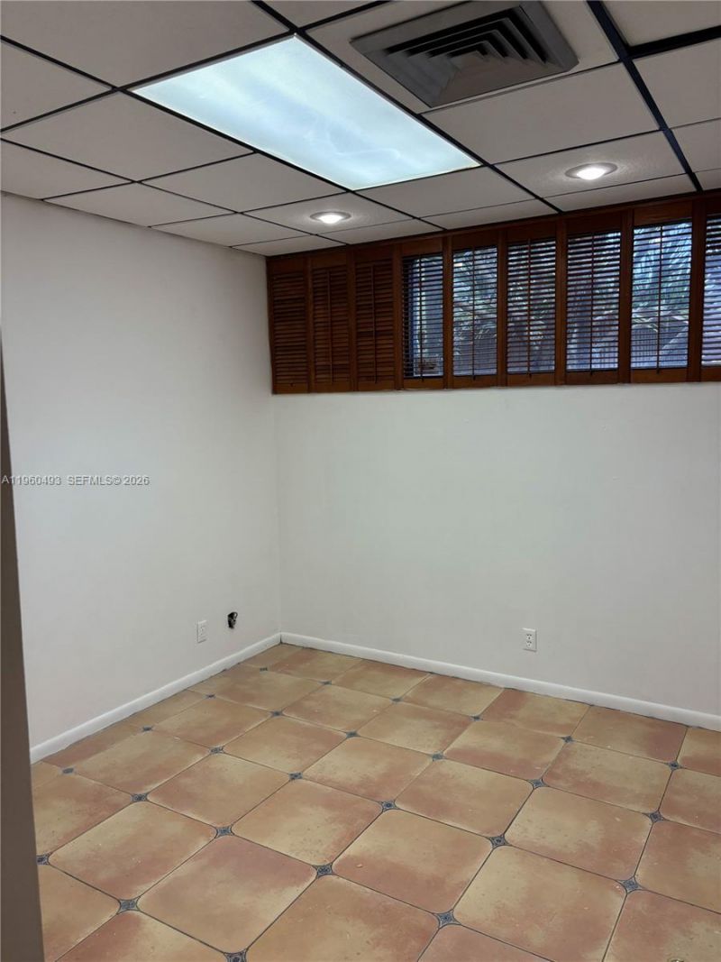 7800 W Oakland Park Blvd , Unit BLD-B #102, Sunrise, FL 33351 Photo