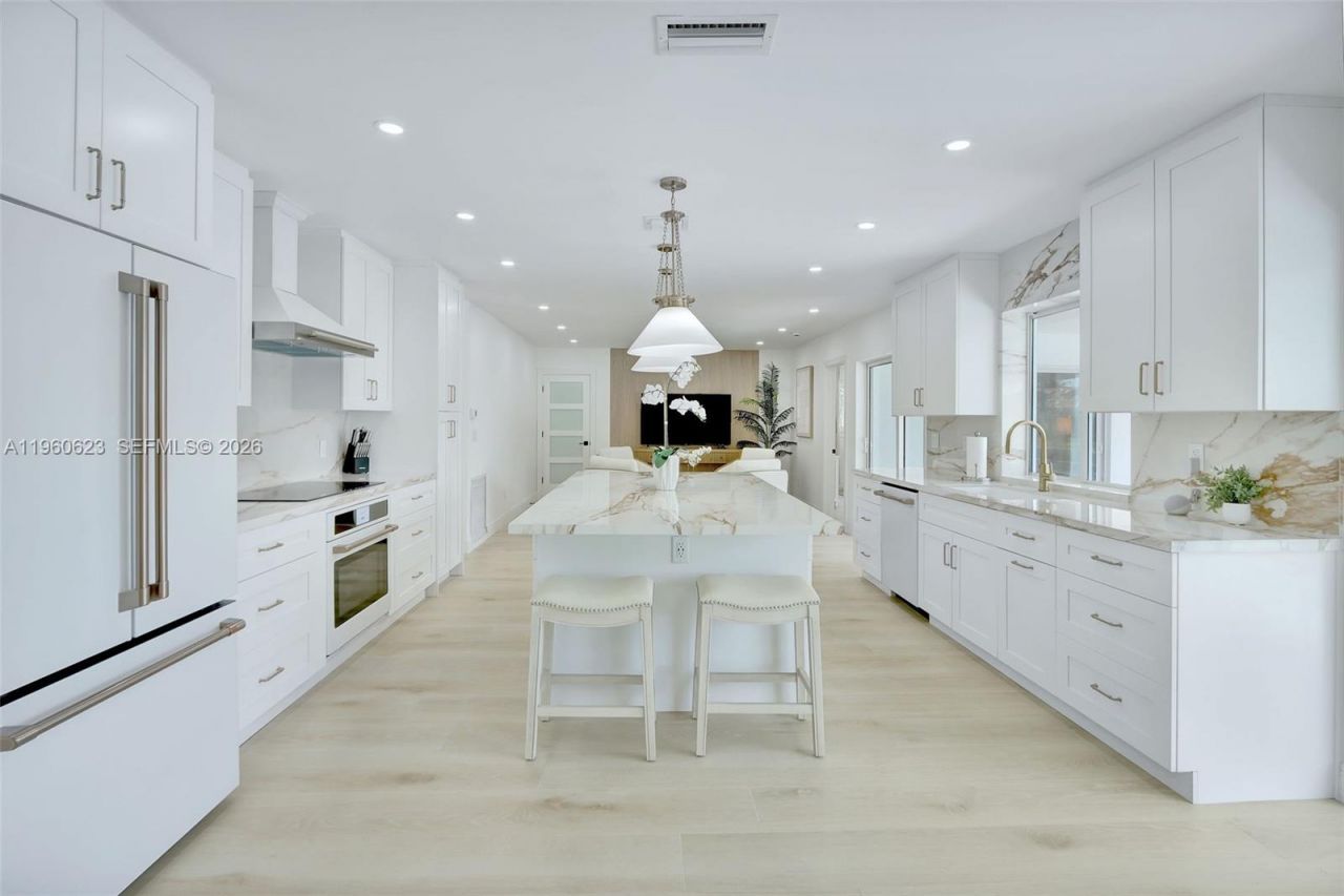 1050 SE 5th Ct , Pompano Beach, FL 33060 Photo