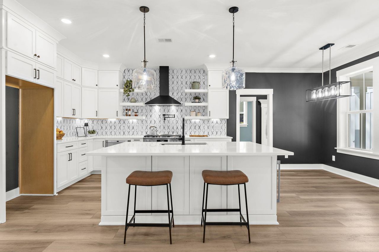 456 Waring Street Photo 17