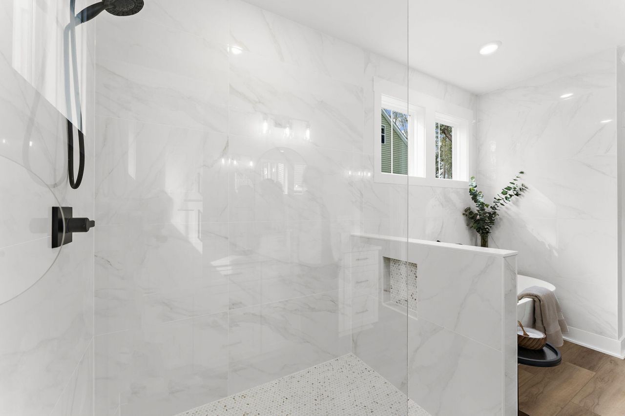 456 Waring Street Photo 42