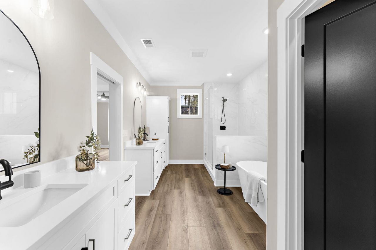 456 Waring Street Photo 43