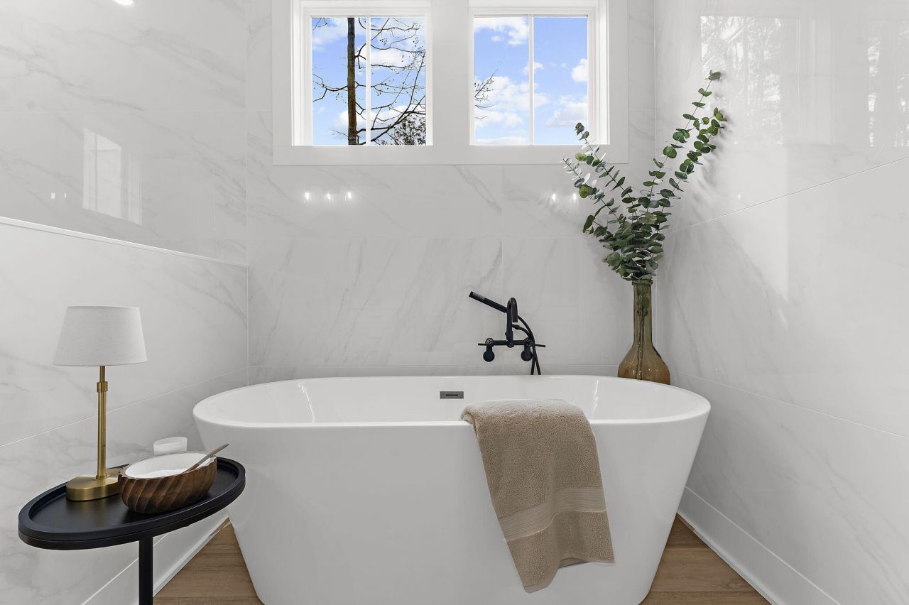 456 Waring Street Photo 46