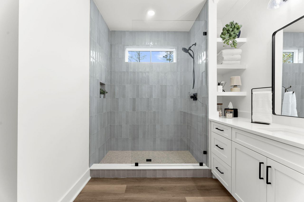 456 Waring Street Photo 53