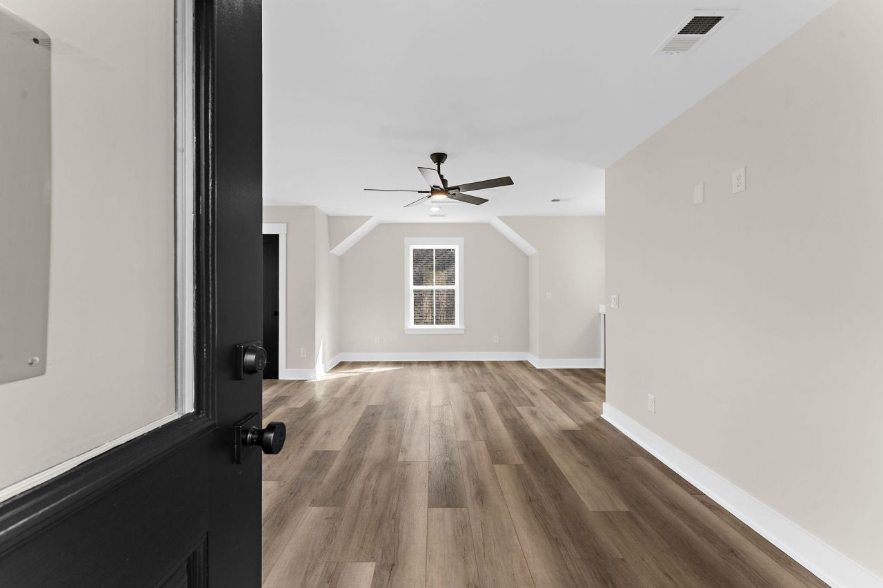 456 Waring Street Photo 66