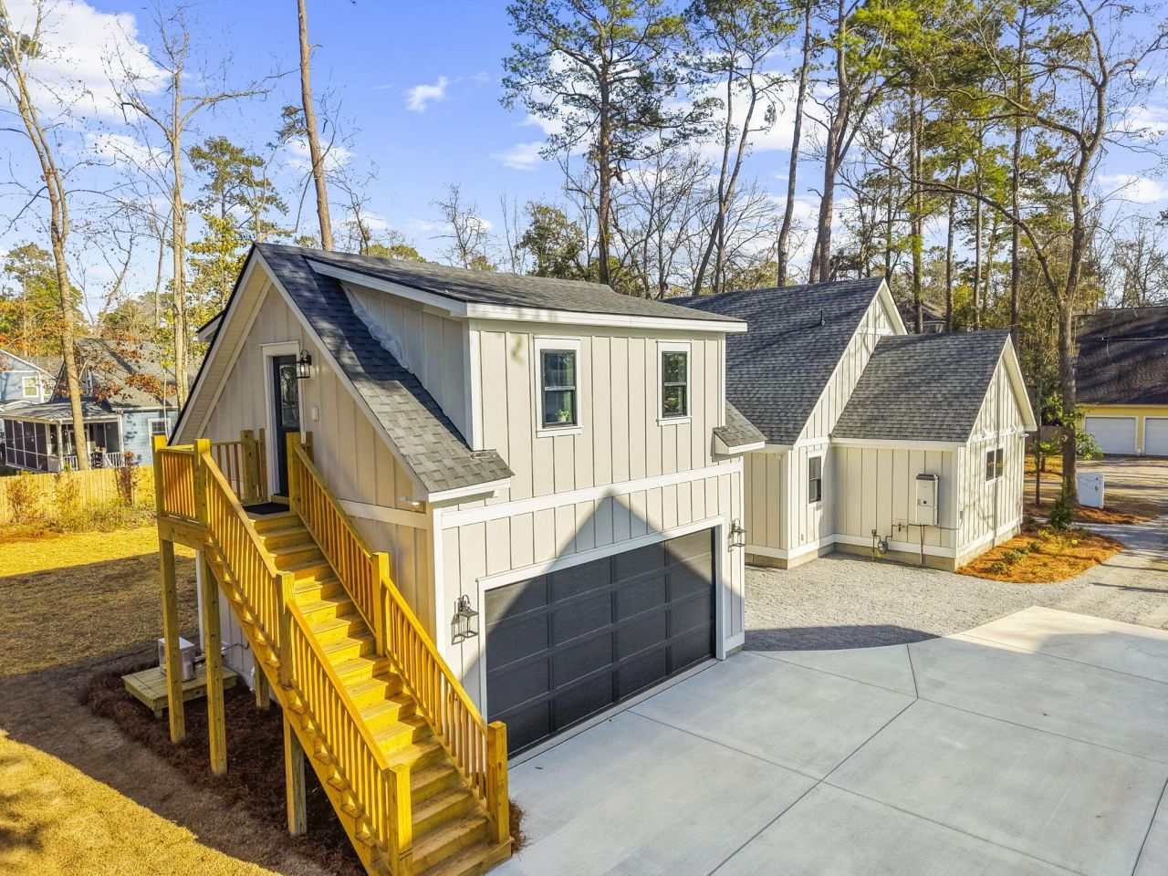 456 Waring Street Photo 8