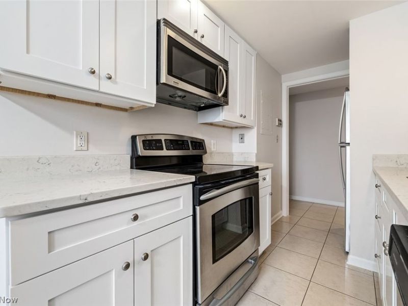 19000 Lake Road, Unit 5408, Rocky River, OH 44116 Photo 22