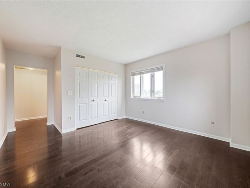 19000 Lake Road, Unit 5408, Rocky River, OH 44116 Photo 30