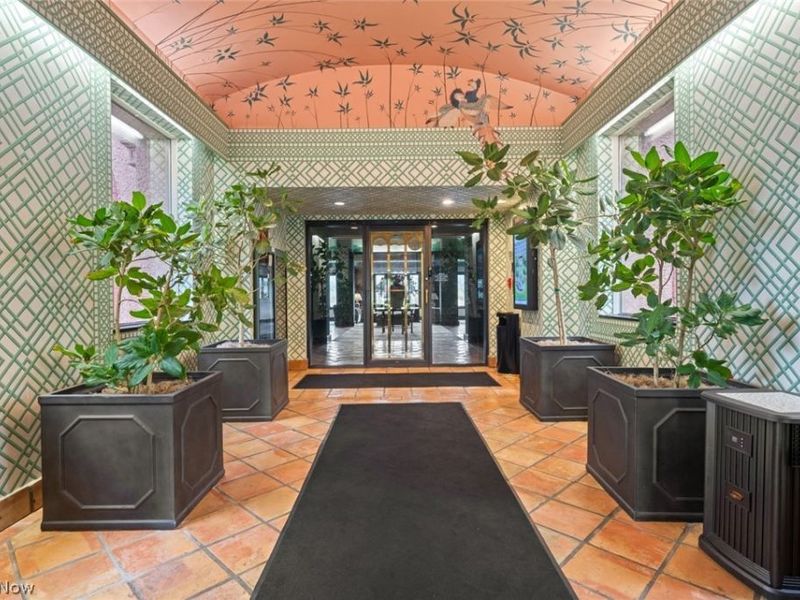 19000 Lake Road, Unit 5408, Rocky River, OH 44116 Photo 5