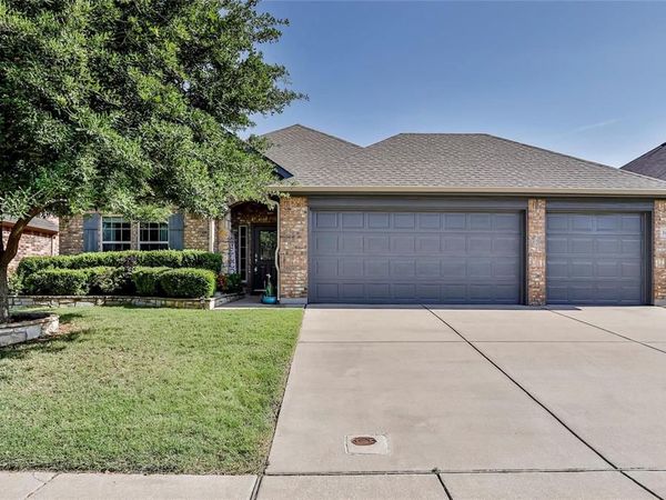 1405 Mesa Flats Drive, Fort Worth, TX 76052