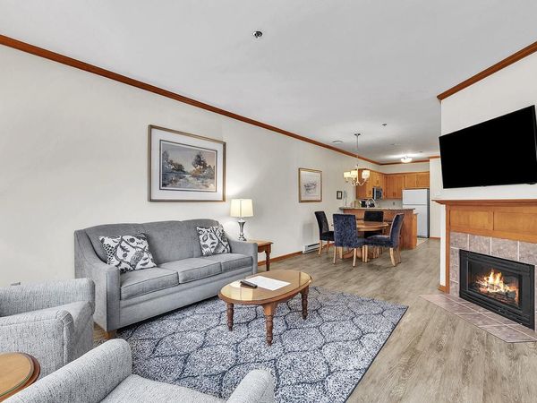 101 Osthoff AVENUE, Unit 287, Elkhart Lake, WI 53020