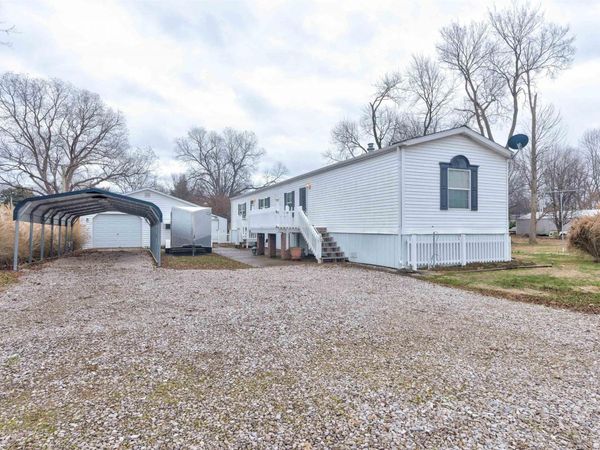 711 Church Street, Grandview, IN 47615