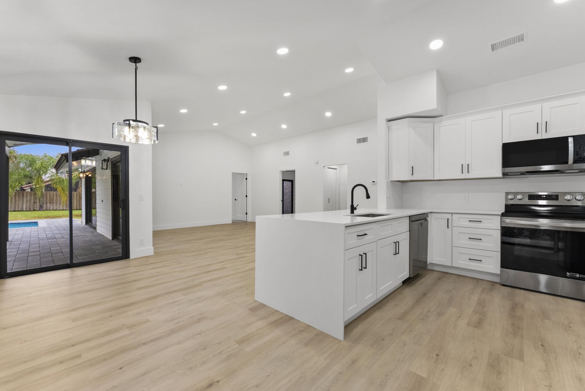 4165 NW 1st Court, Delray Beach, FL 33445 Photo