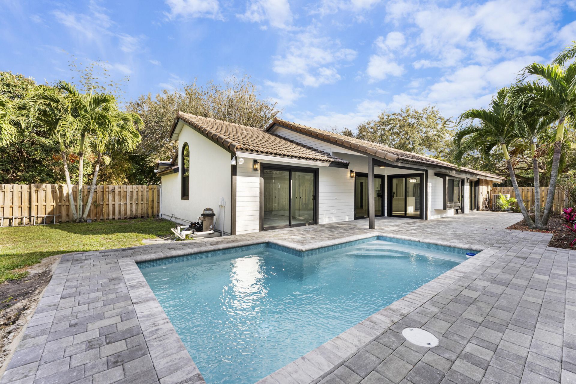 4165 NW 1st Court, Delray Beach, FL 33445 Photo