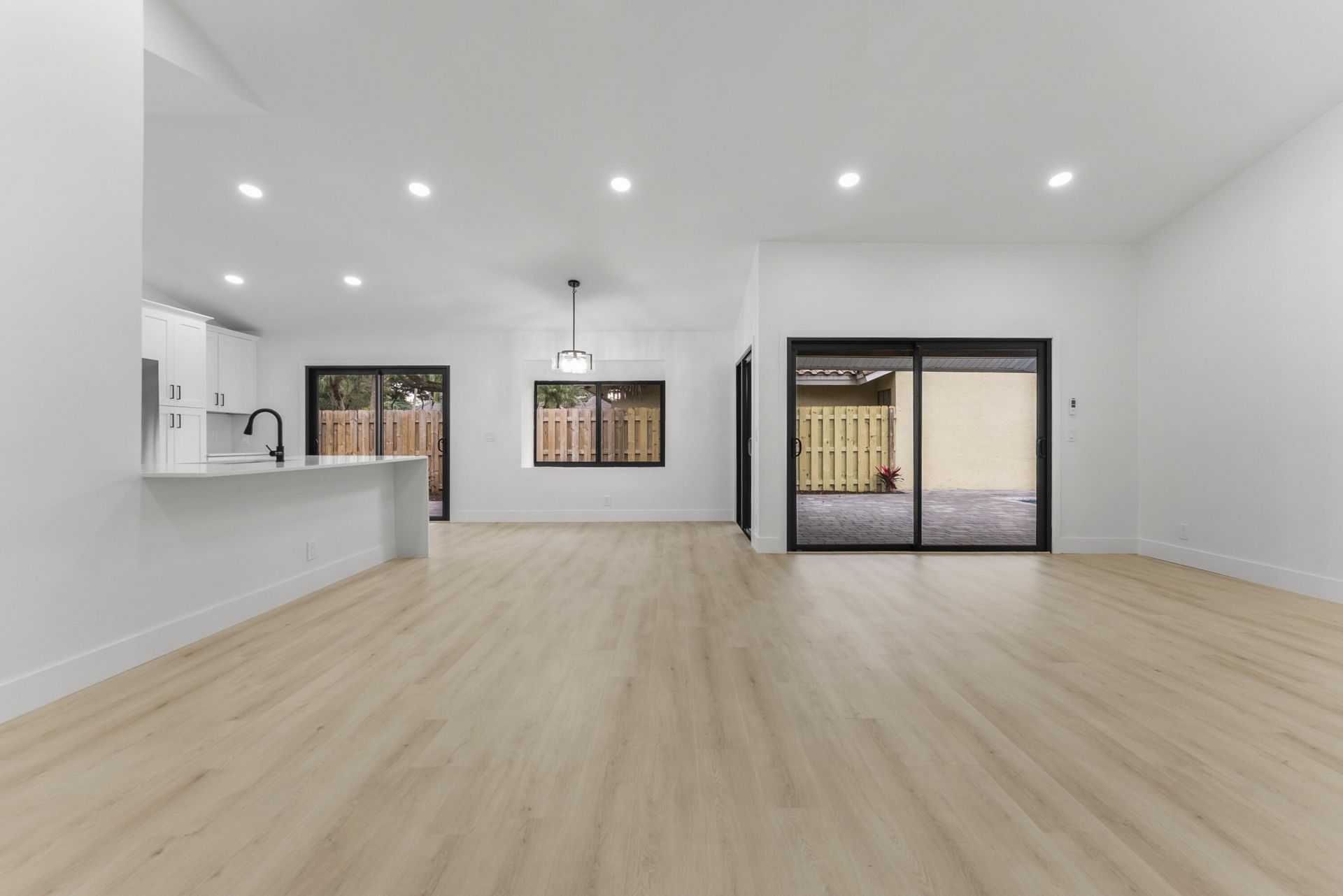 4165 NW 1st Court, Delray Beach, FL 33445 Photo