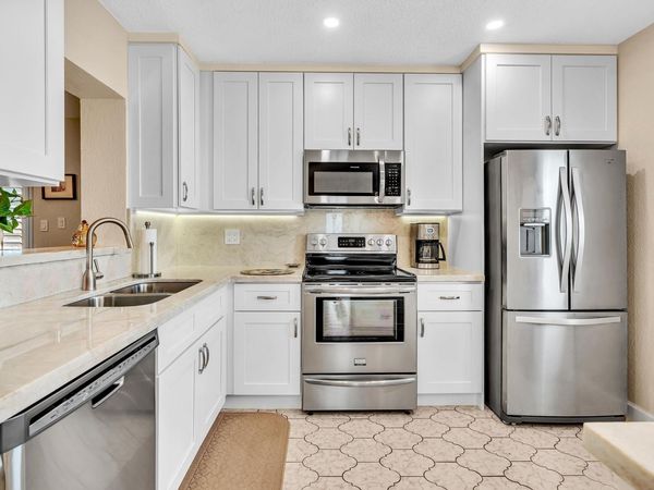 5800 NW 83rd Ter, Tamarac, FL 33321