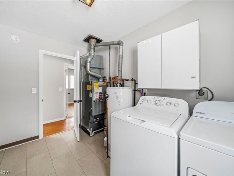 943 N Lake Street, Madison, OH 44057 Photo 14