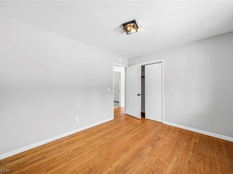 943 N Lake Street, Madison, OH 44057 Photo 16