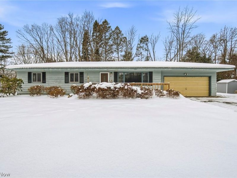 943 N Lake Street, Madison, OH 44057 Photo 3