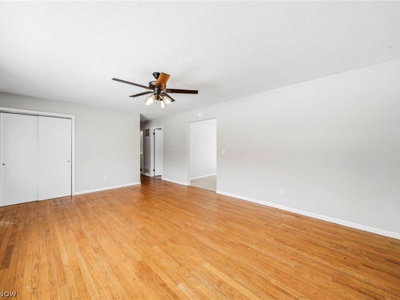 943 N Lake Street, Madison, OH 44057 Photo 7