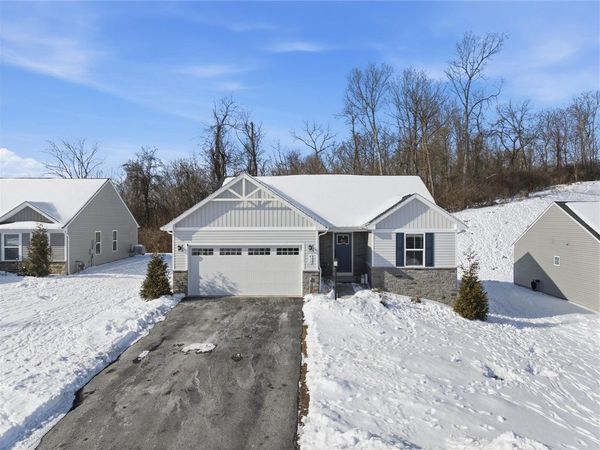 412 SPRUCE LANE, Houston, PA 15342