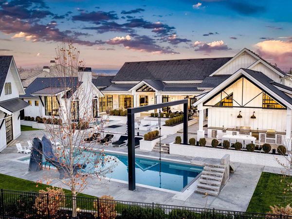 727 S Brentbrook Lane, Eagle, ID 83616