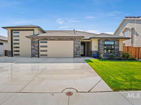 1199 W Ultar Dr, Nampa, ID 83686