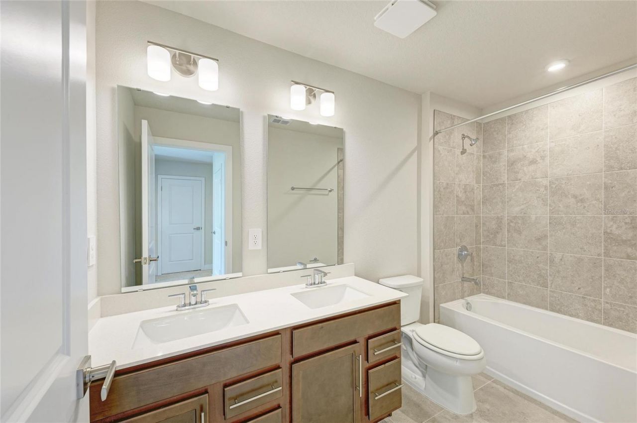 12435 Amber Creek Circle, Bradenton, FL 34211 Photo