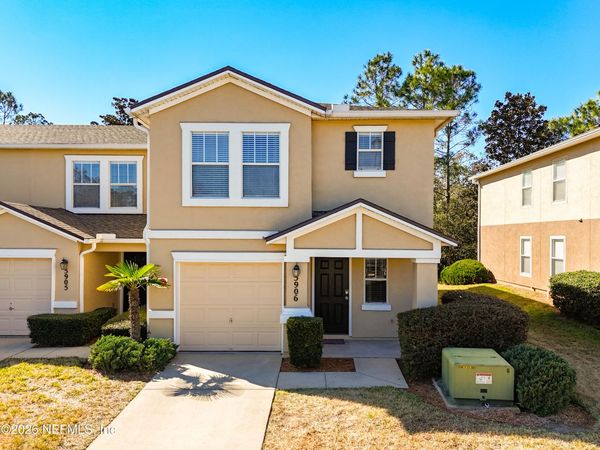 1500 CALMING WATER Drive, Unit 5906, Fleming Island, FL 32003
