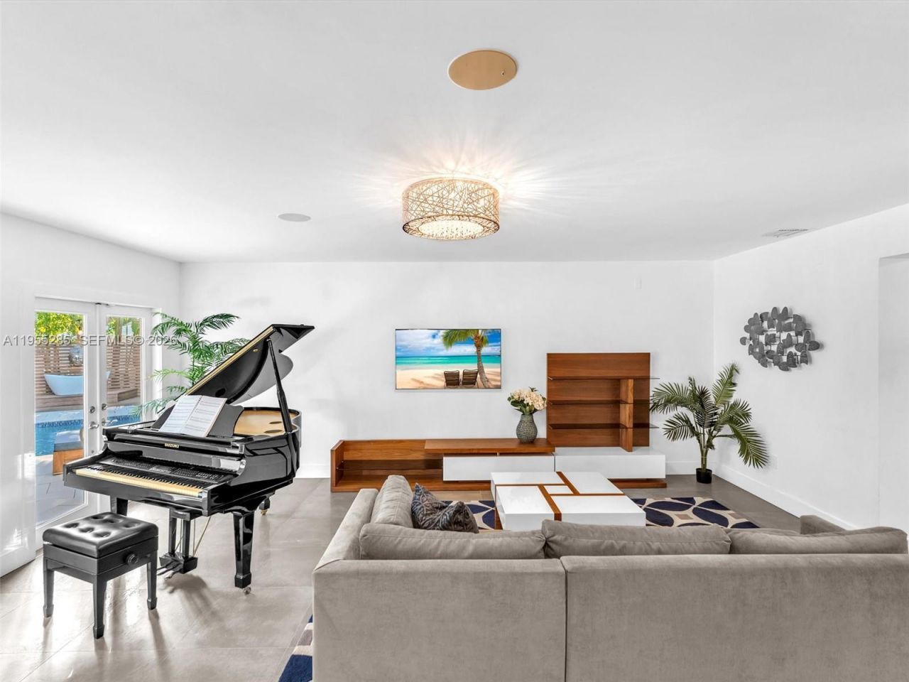 1254 Madison St, Hollywood, FL 33019 Photo