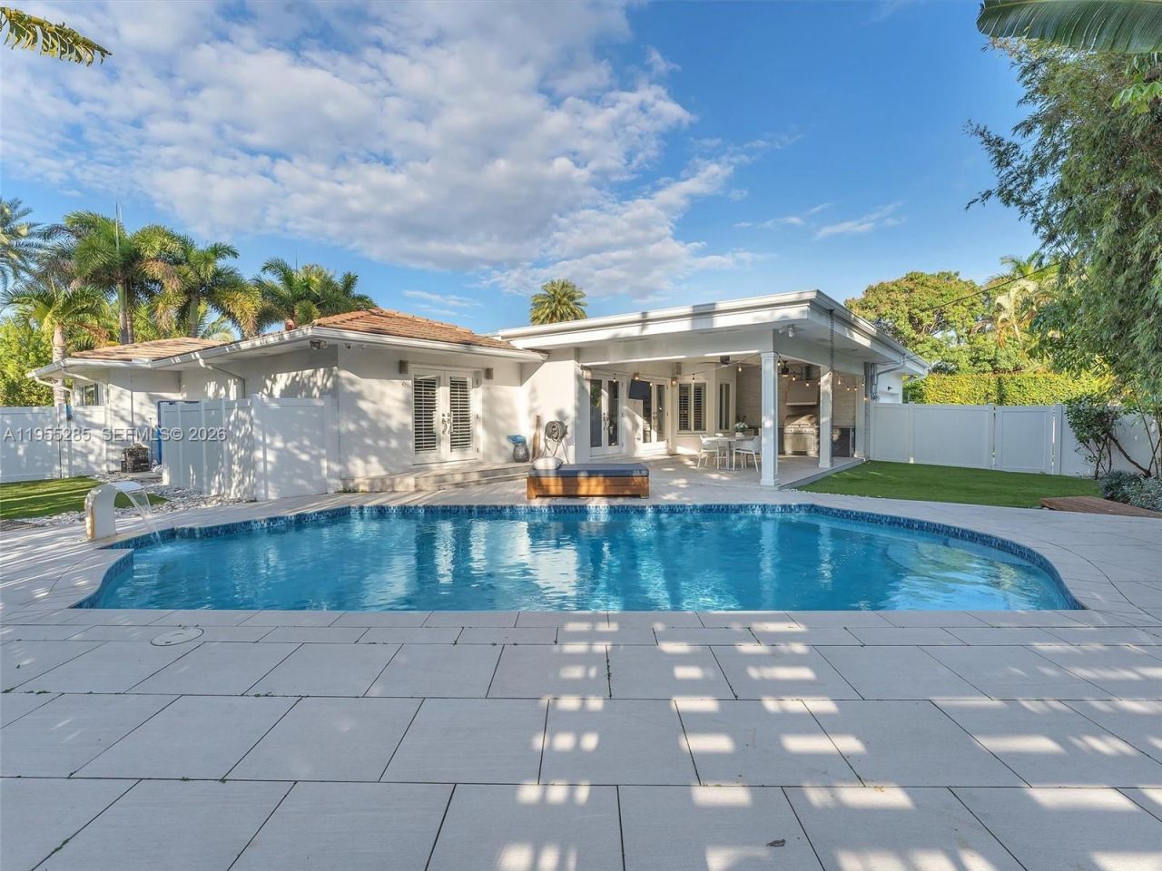 1254 Madison St, Hollywood, FL 33019 Photo