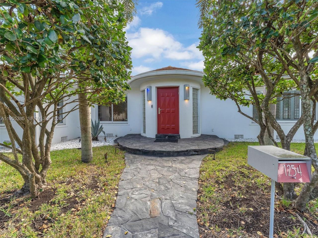 1254 Madison St, Hollywood, FL 33019 Photo