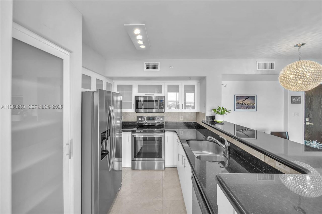 90 Alton Rd, Unit 2604, Miami Beach, FL 33139 Photo