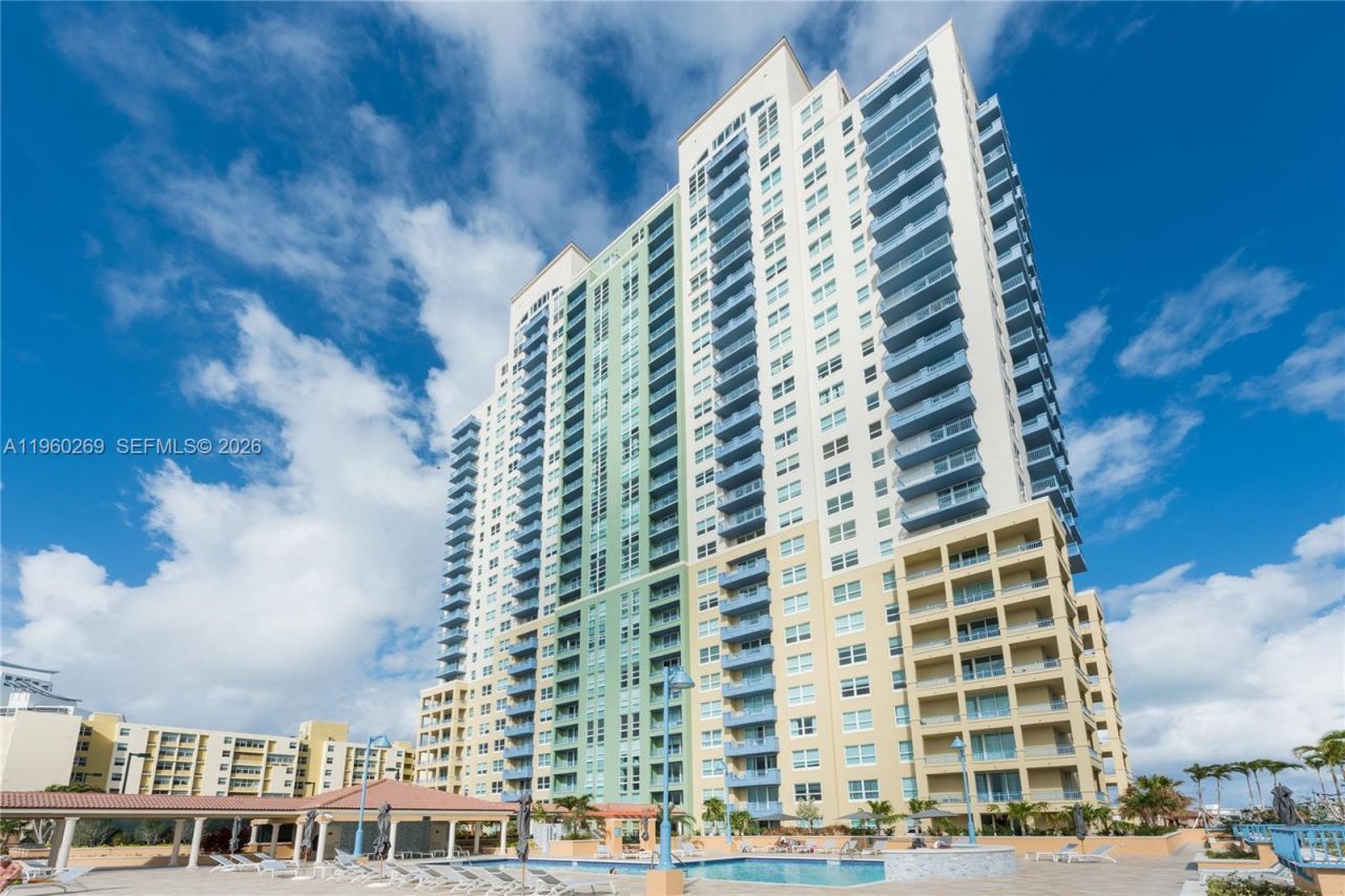 90 Alton Rd, Unit 2604, Miami Beach, FL 33139 Photo