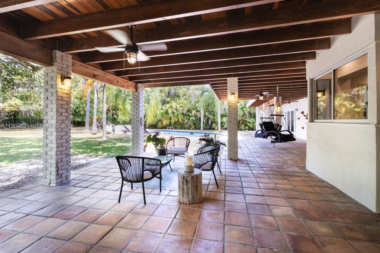 6255 SW 99th Ter, Pinecrest, FL 33156 Photo