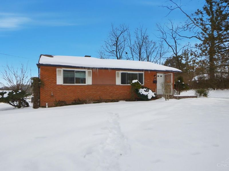 10240 Panola Drive, Woodlawn, OH 45215 Photo 3