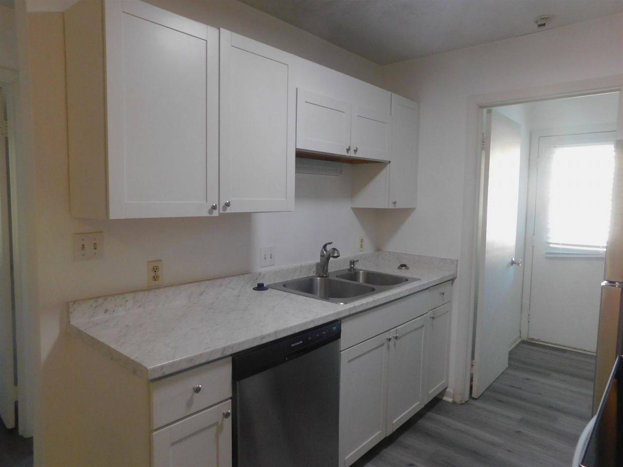 801 Burcale Road Circle Photo 7