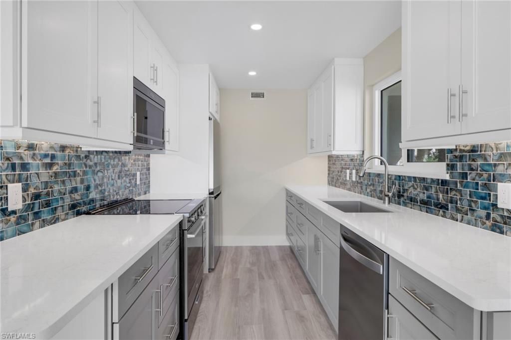 2500 Gulf Shore Blvd N, Unit S10, Naples, FL 34103 Photo