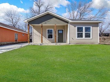 1402 Arizona Avenue, Fort Worth, TX 76104