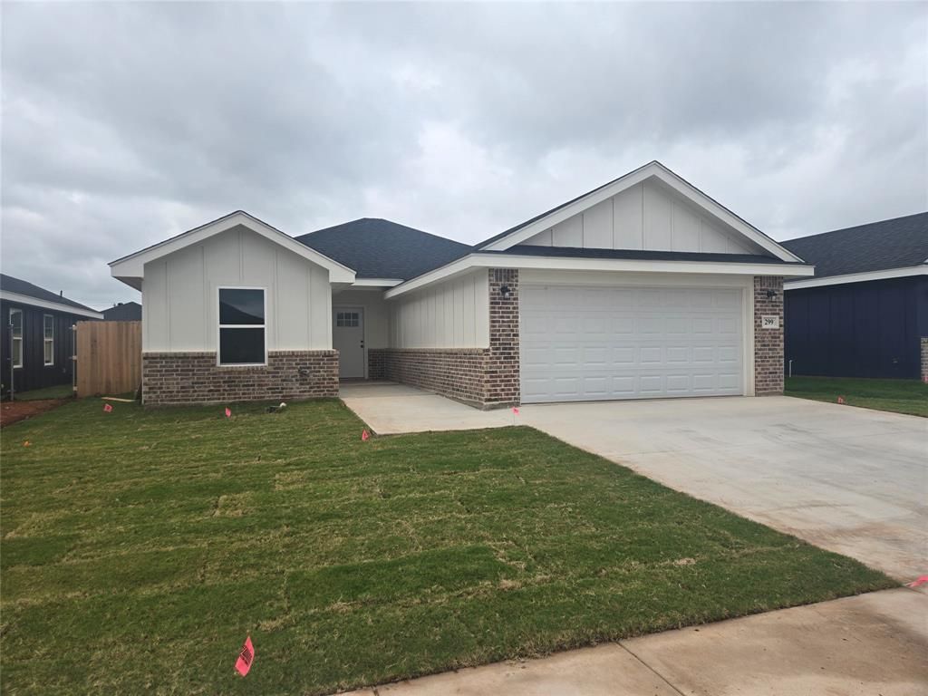 299 Waterloo Drive, Abilene, TX 79602 Main Photo