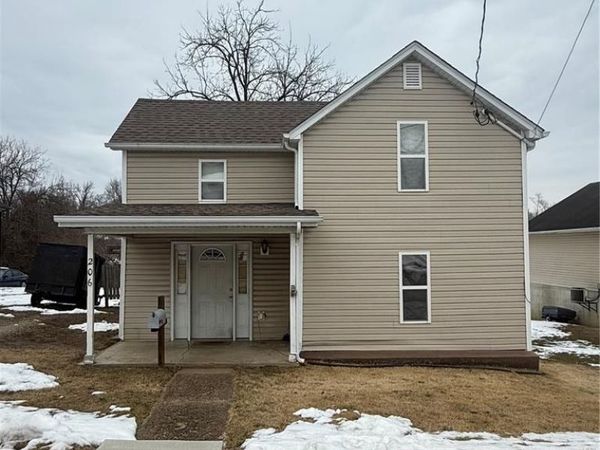 206 W School Street, Bonne Terre, MO 63628