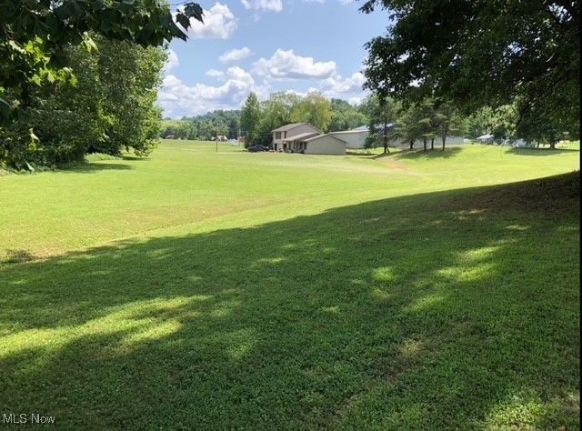 107 Twin Lakes Drive, Mineral Wells, WV 26150 Main Photo