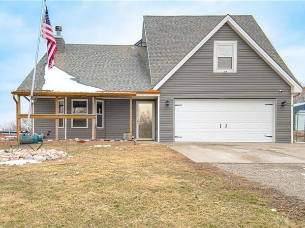 887 SE 201 Street, Holt, MO 64048