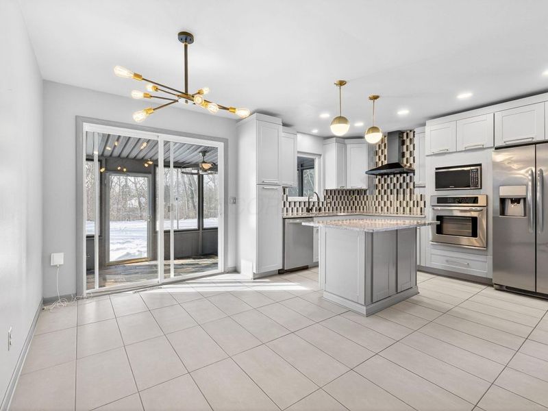 143 Serran Drive, Columbus, OH 43230 Photo 14