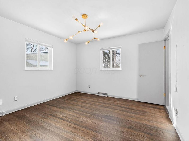 143 Serran Drive, Columbus, OH 43230 Photo 27